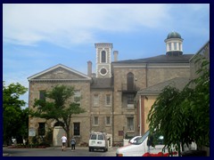 Niagara on the Lake - Old Court House Theatre, Queen St